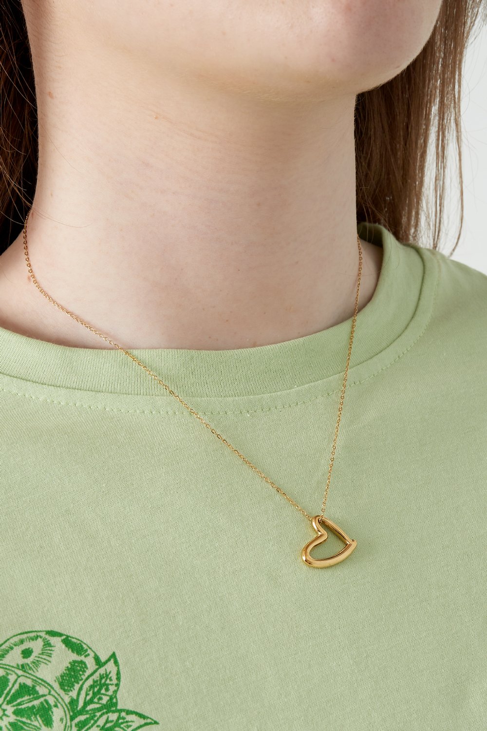 Mini heart Necklace h5Picture2